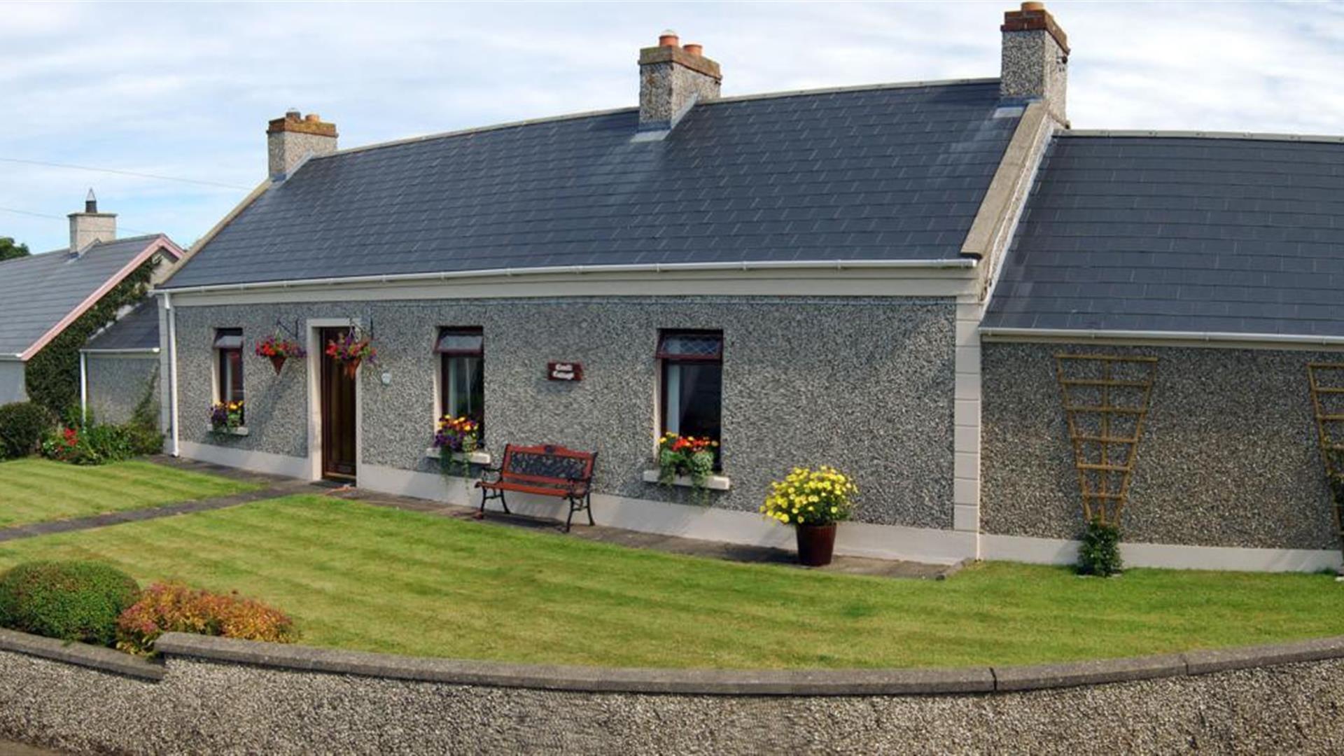 n.ireland tourist board accommodation