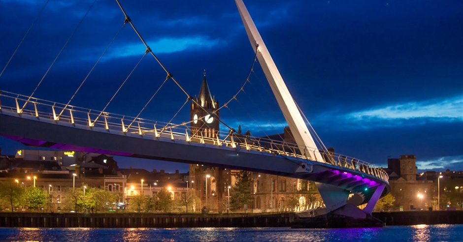 Peace Bridge - Derry~Londonderry - Discover Northern Ireland